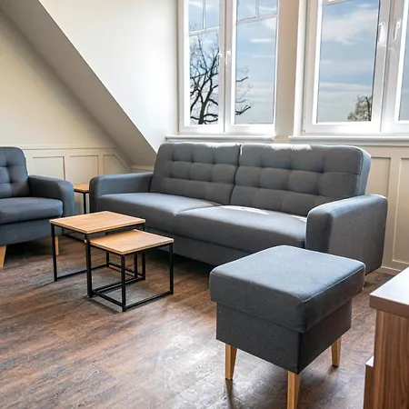Vip Apb 63Qm 3 Zi Dachgeschoss Klimaanlage Grosse Wohnkueche Grosses Bad 2 Wcs 3 Betten 1 Schlafsofa Schwedt Exterior photo