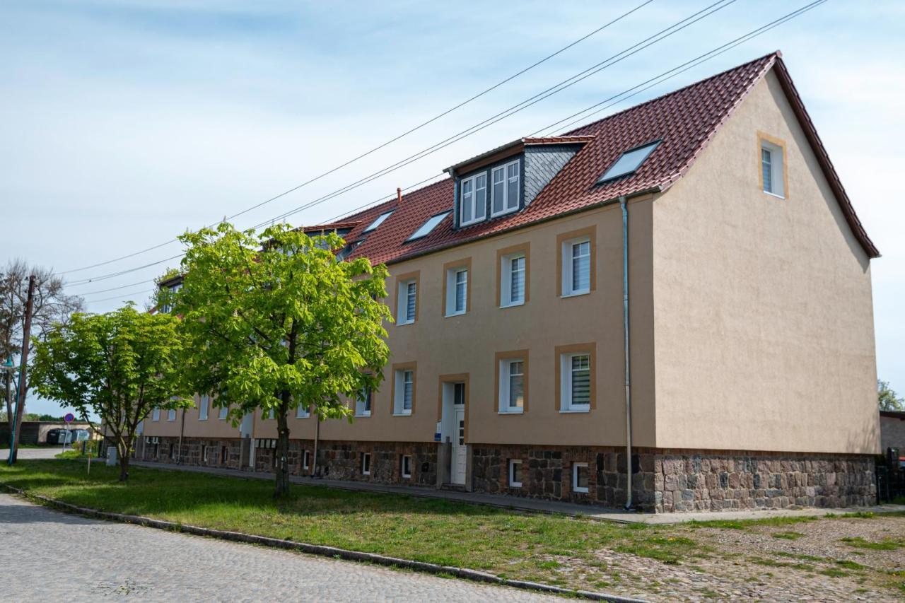 Vip Apb 63qm 3 Zi Dachgeschoss Klimaanlage Grosse Wohnkueche Grosses Bad 2 Wcs 3 Betten 1 Schlafsofa Schwedt
