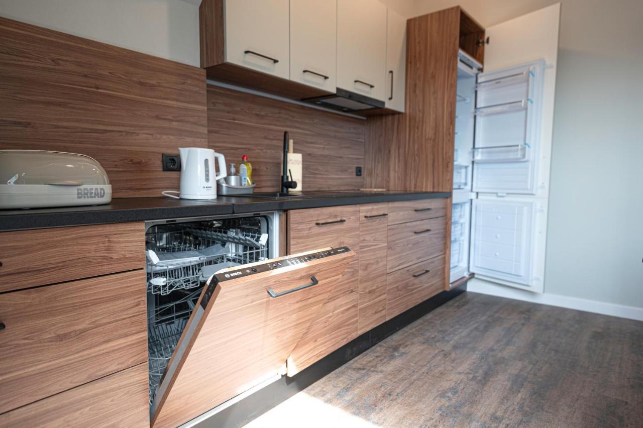 Apartment Vip Apb 63qm 3 Zi Dachgeschoss Klimaanlage Grosse Wohnkueche Grosses Bad 2 Wcs 3 Betten 1 Schlafsofa Schwedt